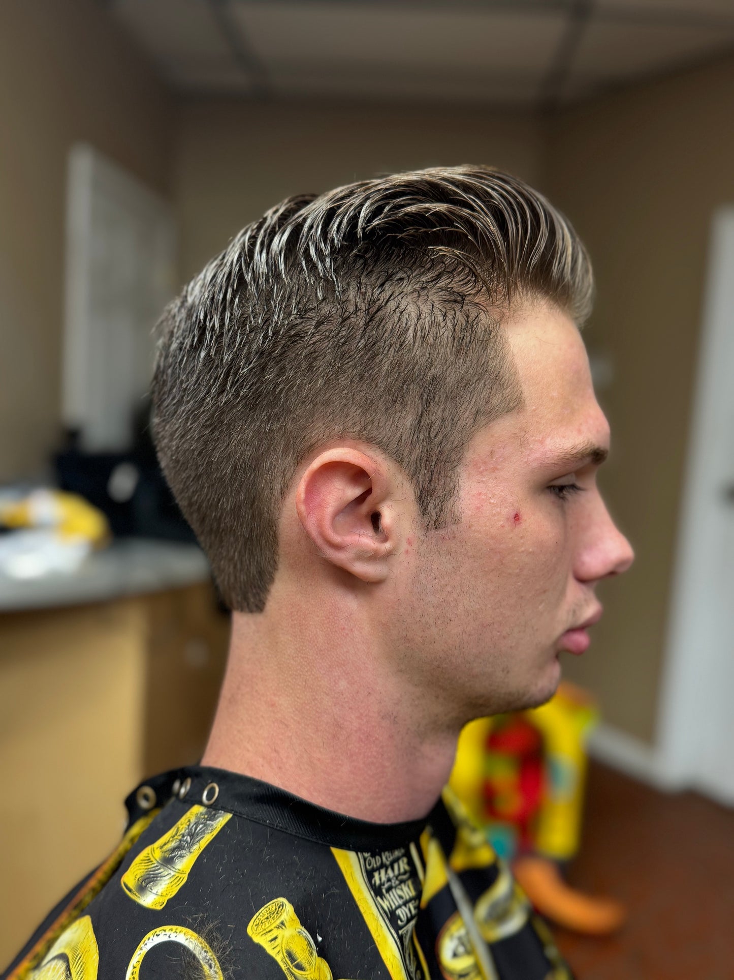 Men's Haircut & Line Up - SS