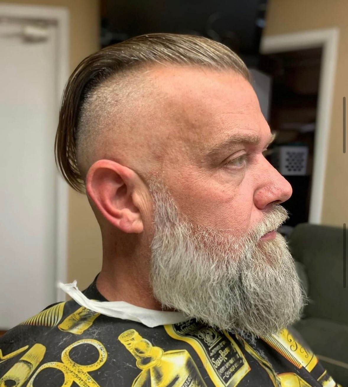 Seniors & Vet's - Beard Trim & Line Up (ONLY) - SS